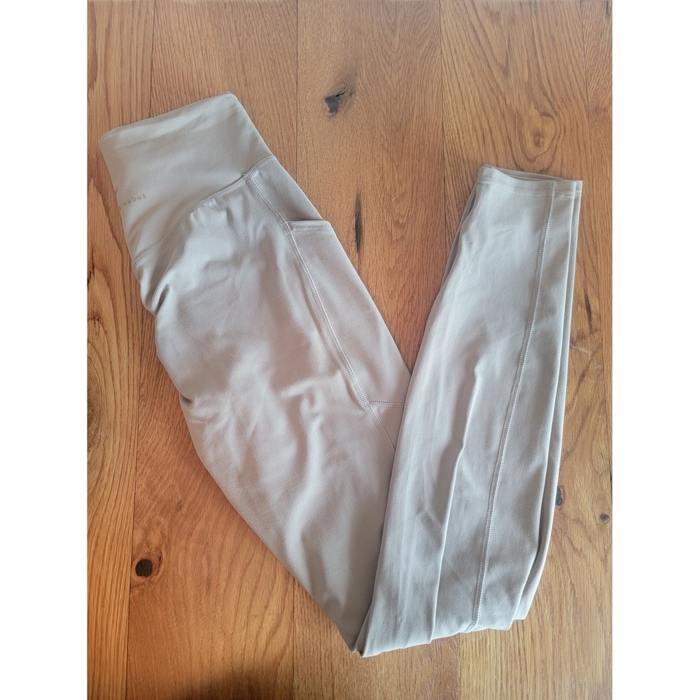 Gymshark X Whitney Simmons Scrunch Butt High-Waist Leggings in Light Gray